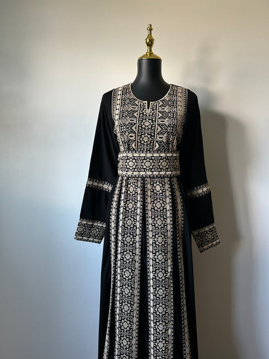 Simple Traditional Palestinian Thobe